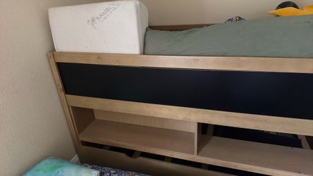 Kids trundle bunkbed