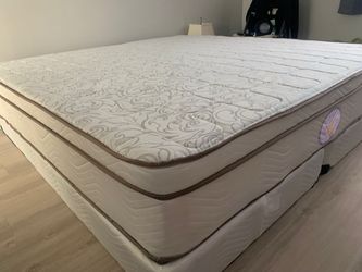 New king mattress and box springs