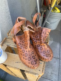 Women shoes