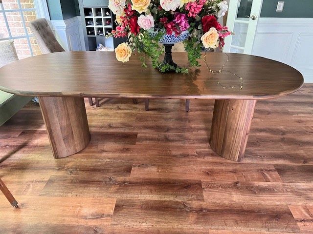 LIKE NEW! Solid Oak Dining Table - Oval - Joss & Main Haiden - 94" - Seasoned Brown Oak