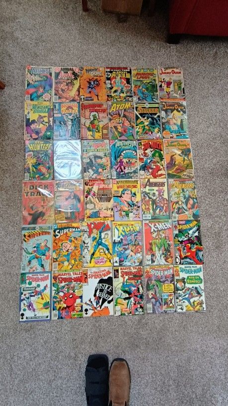36 Vintage Marvel DC comics books collection selling entire lot pick up today see our other great vintage art antiques jewelry sports fishing lures fu