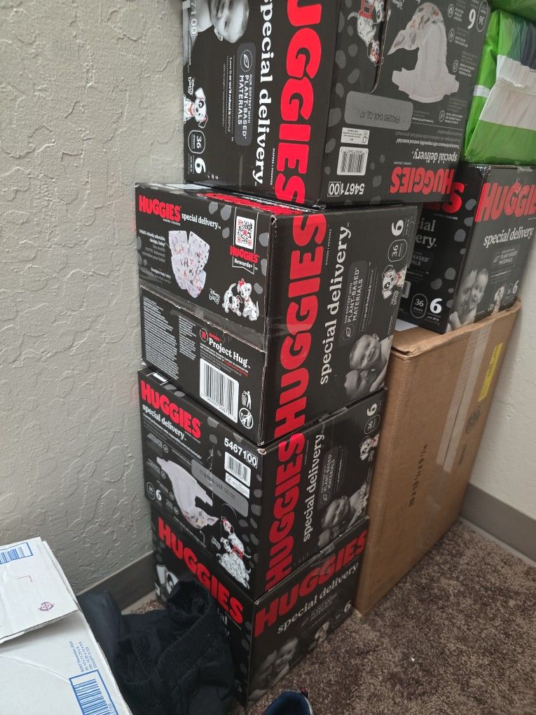 Huggies Dipers Size 6