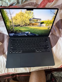 Apple MacBook Air M2