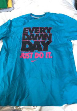 Nike T-Shirt 2XL