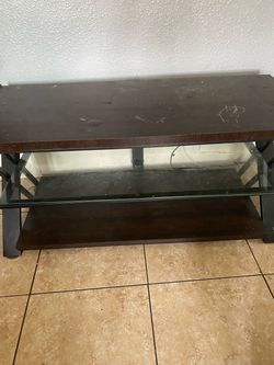 Reptile tank stand