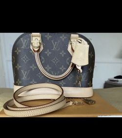 Authentic LOUIS VUITTON Alma BB Monogram Canvas Handbag