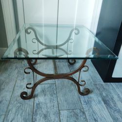 Vintage Hollywood Regency MidCentury Wrought Iron & Glass End Side Patio Table