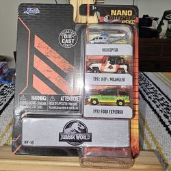 Jurassic World 3 piece Set Nano Hollywood Rides Diecast Models by Jada 