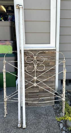Vintage Metal Twin Bed Frame