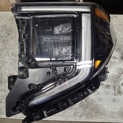 2023 GMC Sierra Headlight 