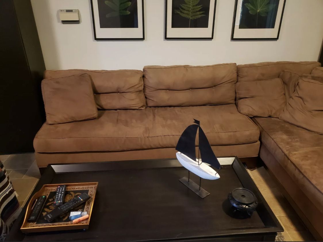 Brown sectional couch free delivery