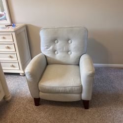 Light Blue Linen Recliner