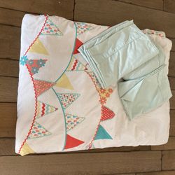 Full Bed Set - Conforter + Sheets / Pillow Case