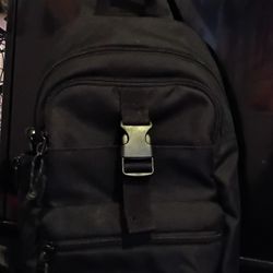 Adidas Originals Utility 3.0 Sling Crossbody Shoulder Bag Bottle Pocket. (Black)