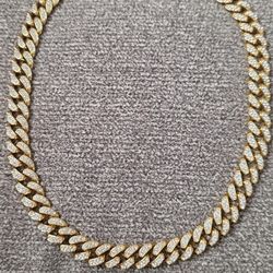 20" Iced Gold Cuban Chain Fashion Necklace Shipping Available Silver Also AVAILABLE.  SEE ALL TEAM CHAINS SOLD SEPARATELY 
