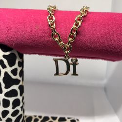 Vintage Di (Diamond International) Link Gold Tone Bracelet