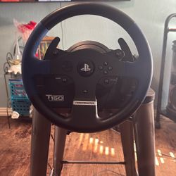  Thrustmaster T150 