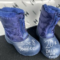Toddler size 8 snow boots $20
