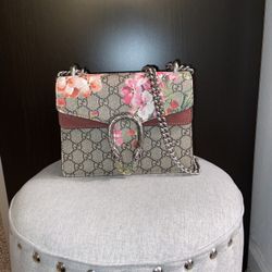 Authentic Gucci Dionysus Bloom Purse Crossbody 