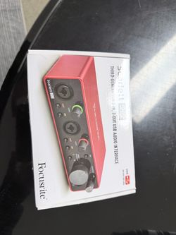 Focusrite Scarlett 2i2 3rd Gen USB Audio Interface
