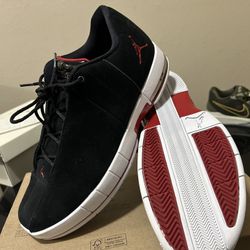 JORDAN TEAM ELITE 2 LOW 'BRED' MEN SHOE SIZE 11.5 Great Condition/No Box