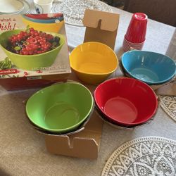 4 Pc Serving Bowl