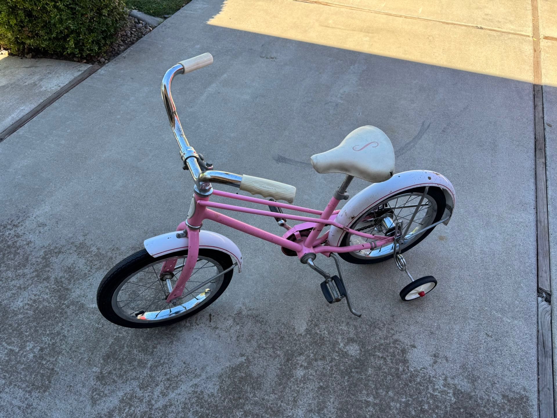Vintage 1980s Schwinn Pixie Grill 16” Bike