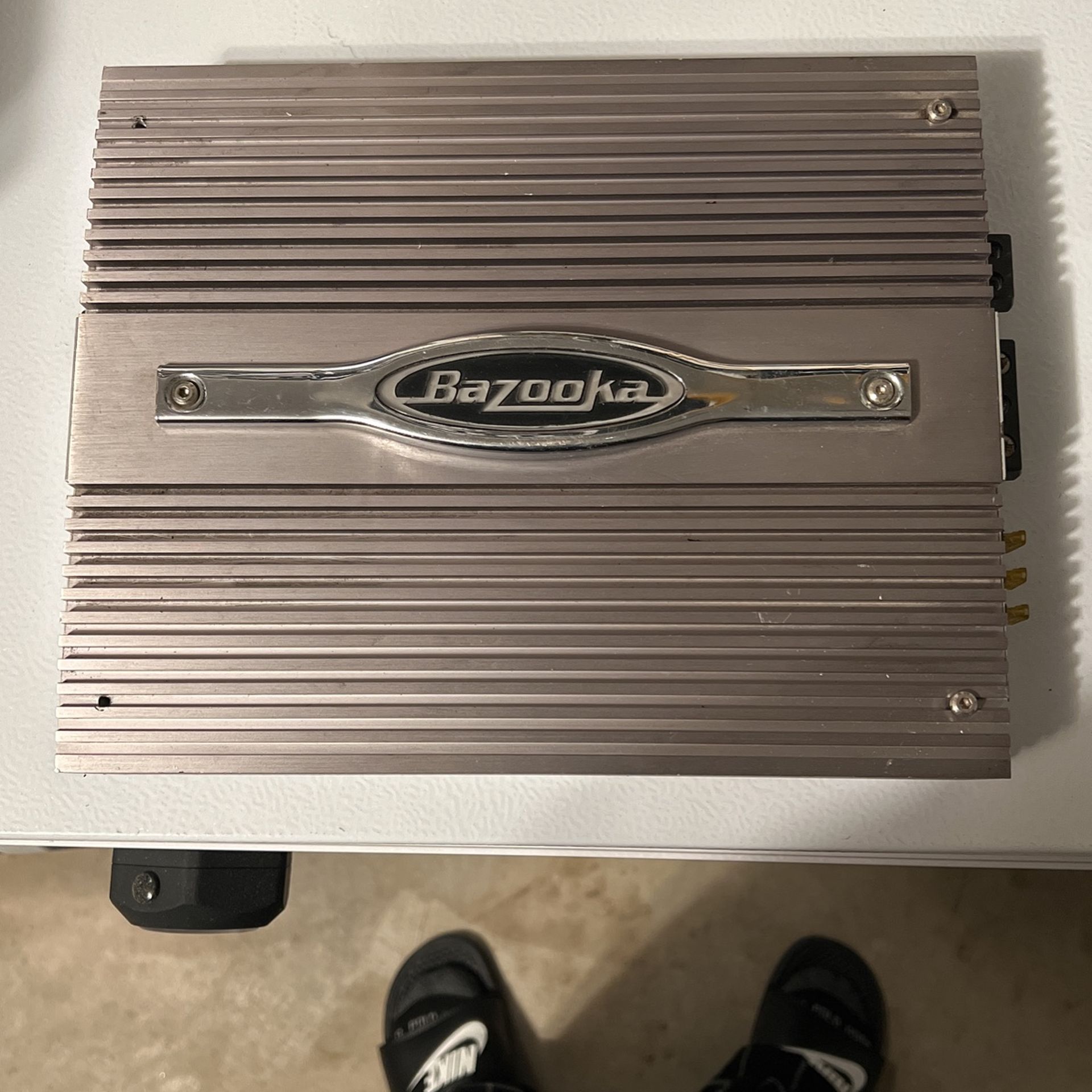 Bazooka BA1500 750 Watt