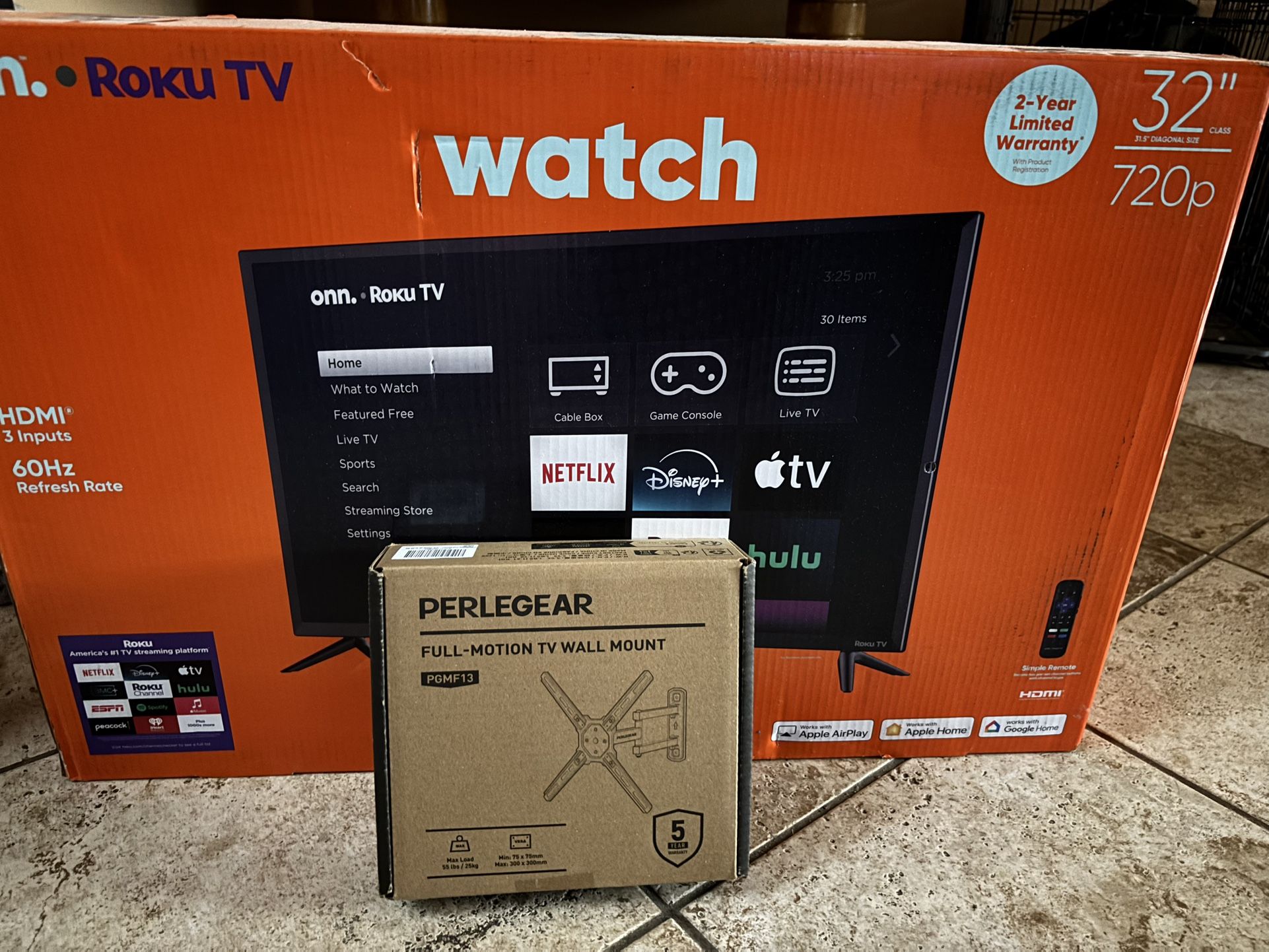 32’ Roku Tv W/ Wall Mount NEVER OPENED!