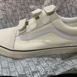 Cream Velcro Vans Size 8.5 Men