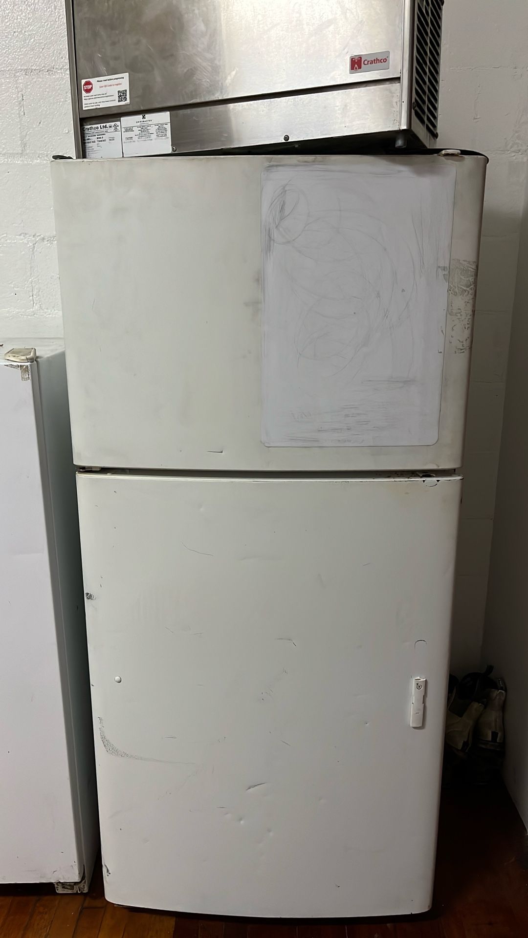 Refrigerator
