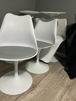 White Tulip Dining Chairs Set Of 10 For 500 Or 50 Each
