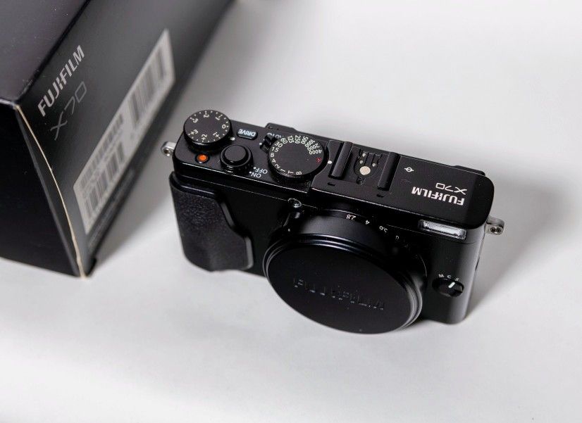 Fujifilm X70