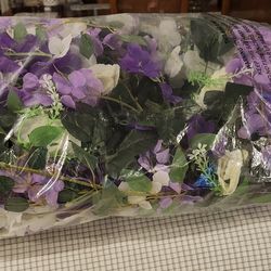 Wedding, birthday, any celebration flower garland!