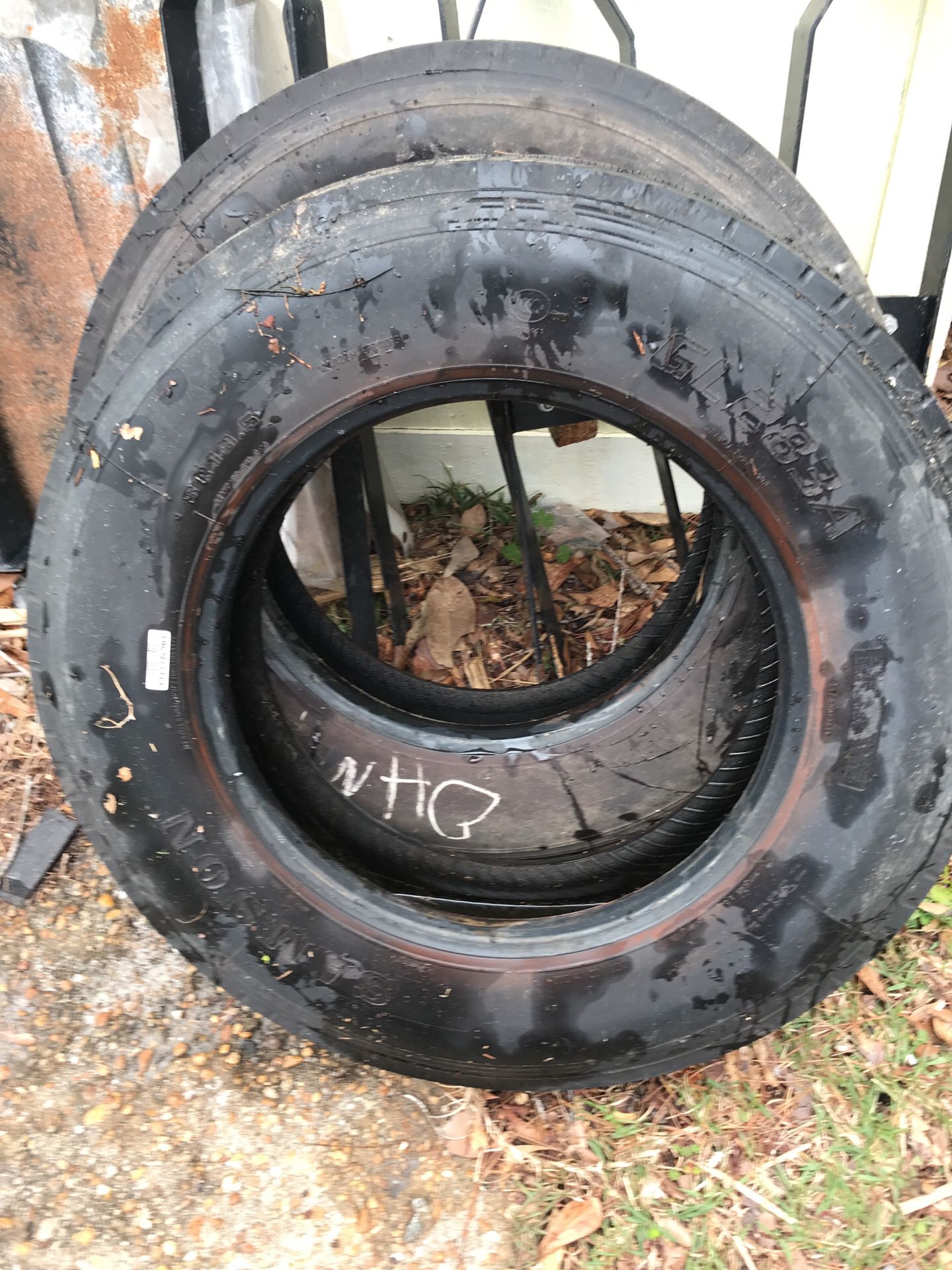 RV tires brand new
