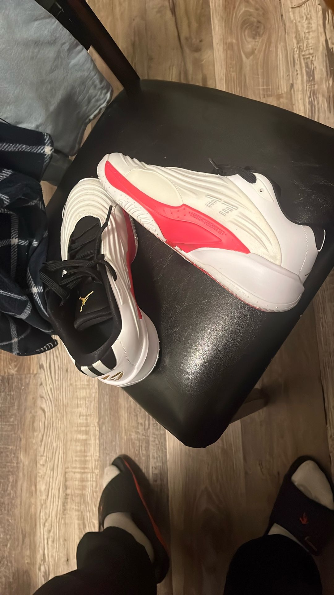 Size 6/ 7 In Kids