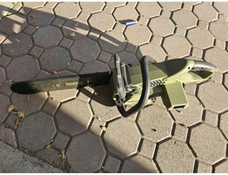 Chainsaw