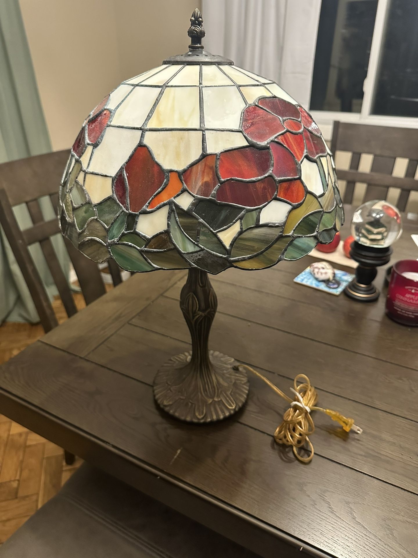 Tiffany Style Vintage Stained Glass Lamp
