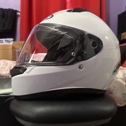 HJC C10 Motorcycle Helmet White Size Large