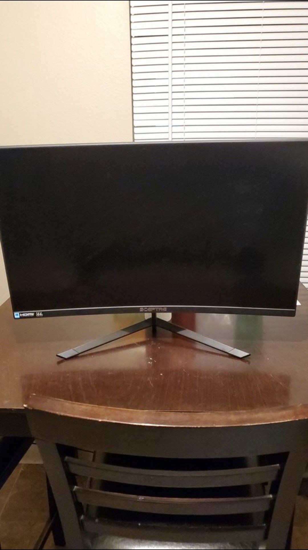 27inch Sceptre Curved Monitor 144hz,1080p gaming