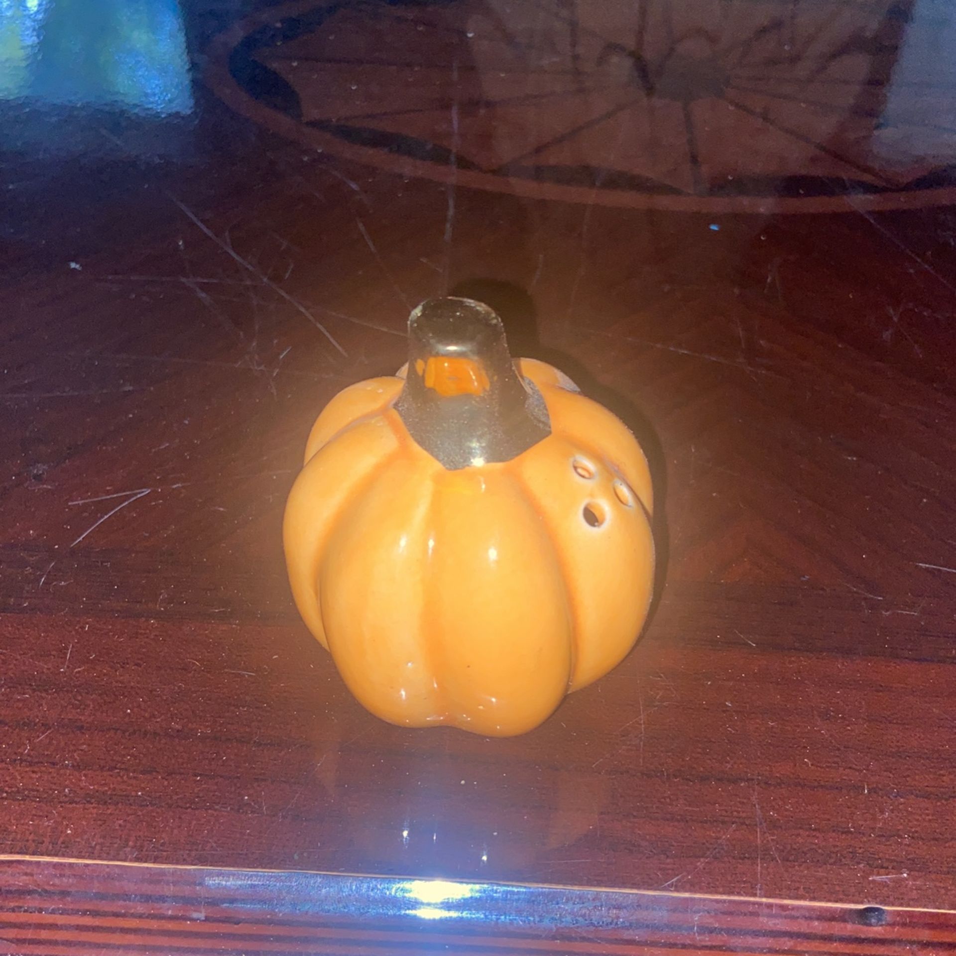 Jack-o’-lantern candle