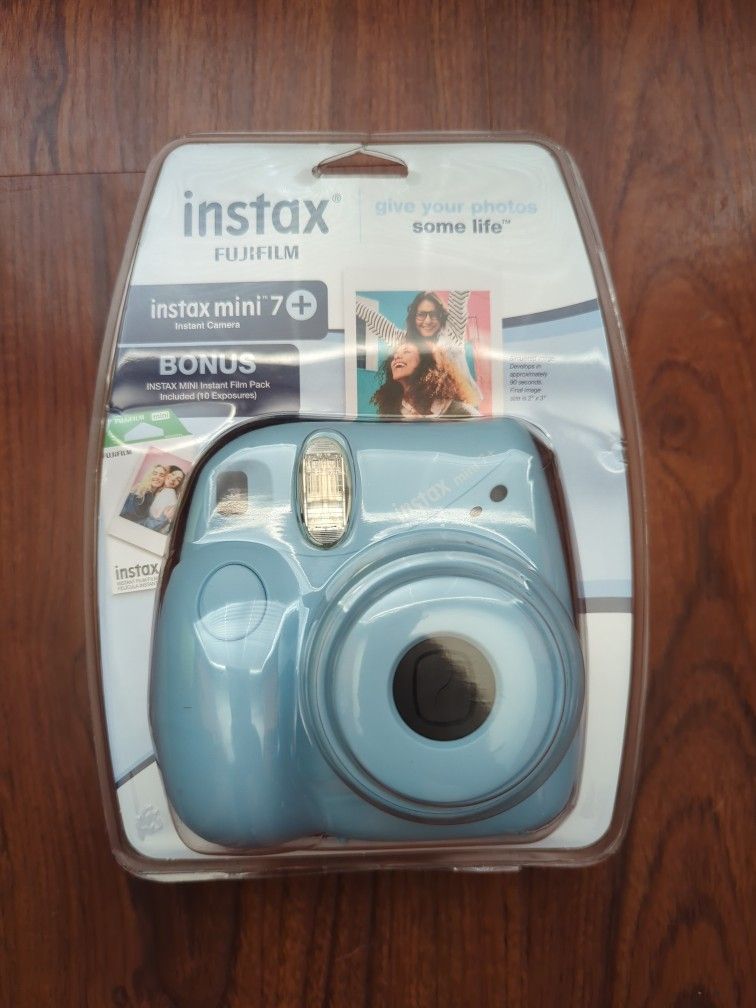 NEW Instax Mini 7+ Plus Exclusive Fujifilm Blister Bundle Bonus Pack Film Light Blue