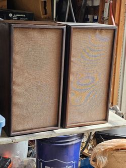 KLH Model TWENTY Speakers