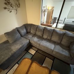 **20% PRICE REDUCTION**GREY/BLUE SECTIONAL SOFA