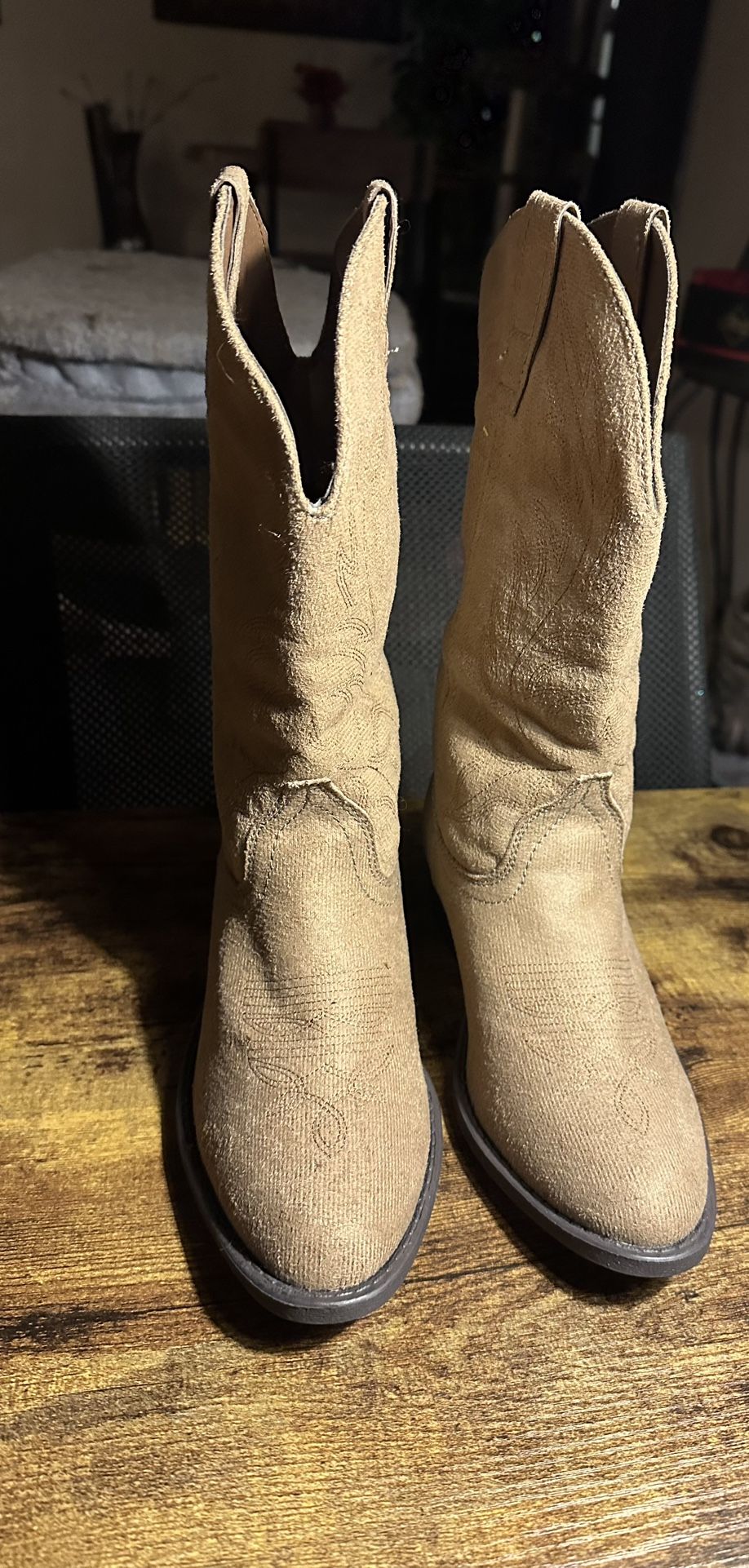 Light Brown Suede Western Boots