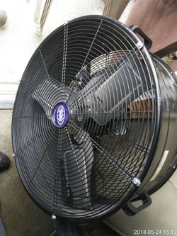 Drum commercial fan