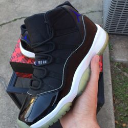 Jordan 11 Sz6.5Y