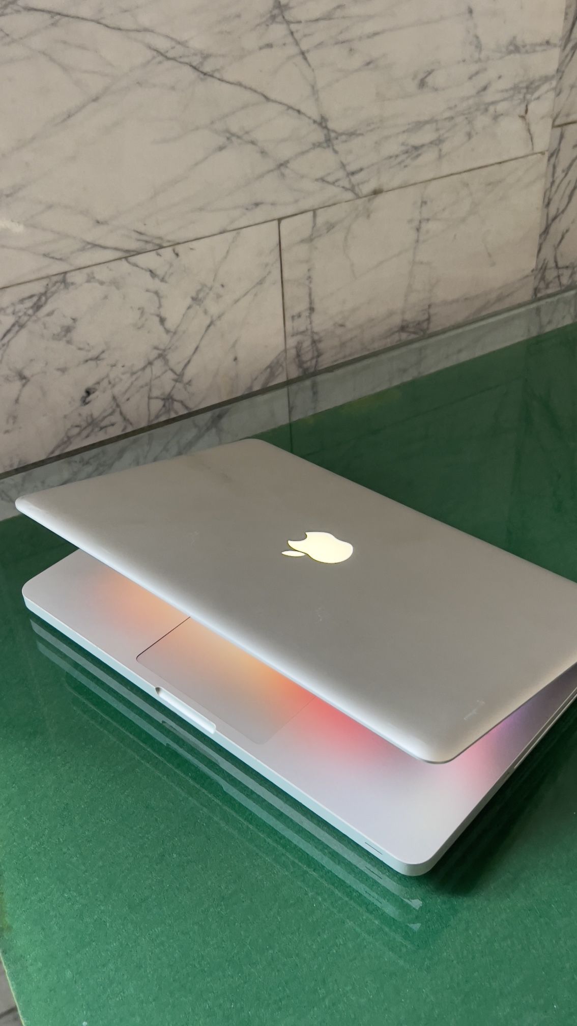 Apple MacBook Pro 13” Core I5 Processor 4GB RAM 500GB HDD DRIVE $140