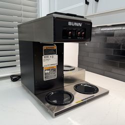 Bunn VP17-3, Low Profile Pourover Coffee Brewer with 3 Warmers (PN:13(contact info removed)) - Works Great!