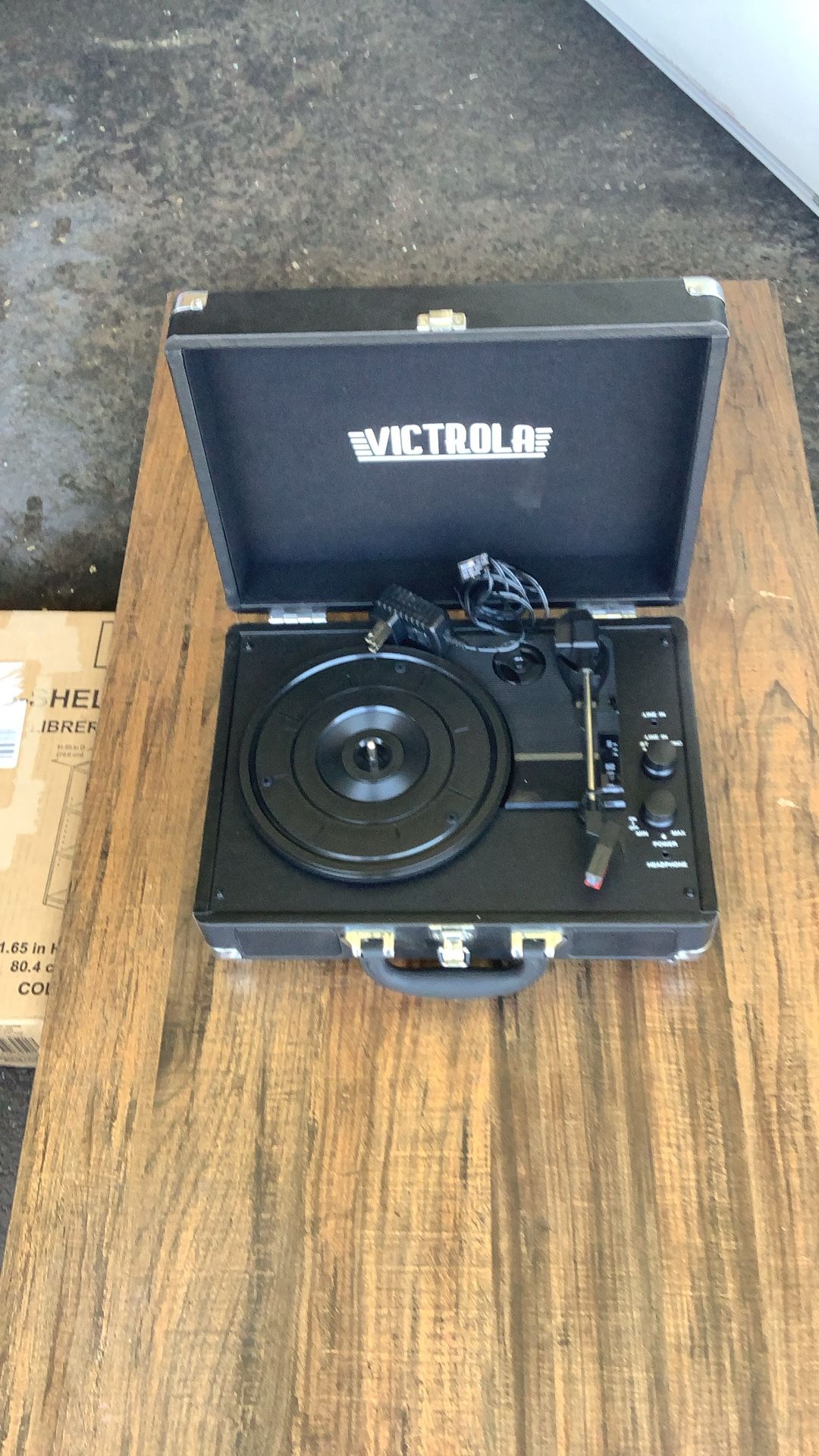 Victrola 3 Speed Turntable